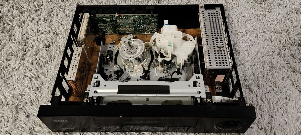 Magnetowid Video Vhs SABA (Thomson) VR7021 pilot