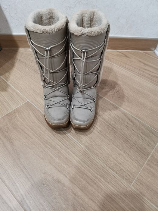 Дутики   бежевые