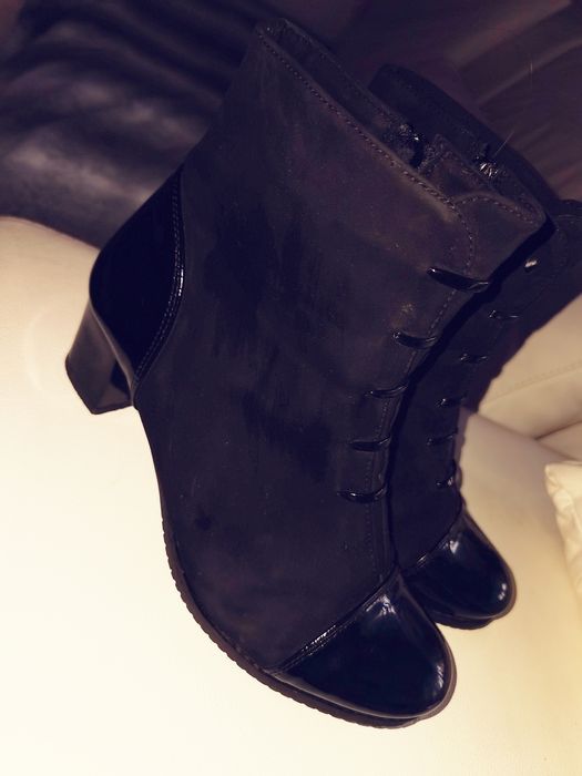 Buty jesienno zimowe r. 38