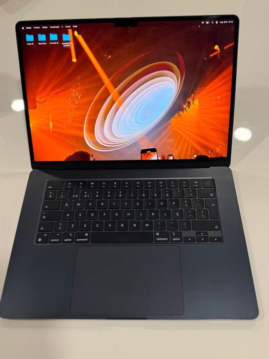 MacBook Air 15” , M2 2013