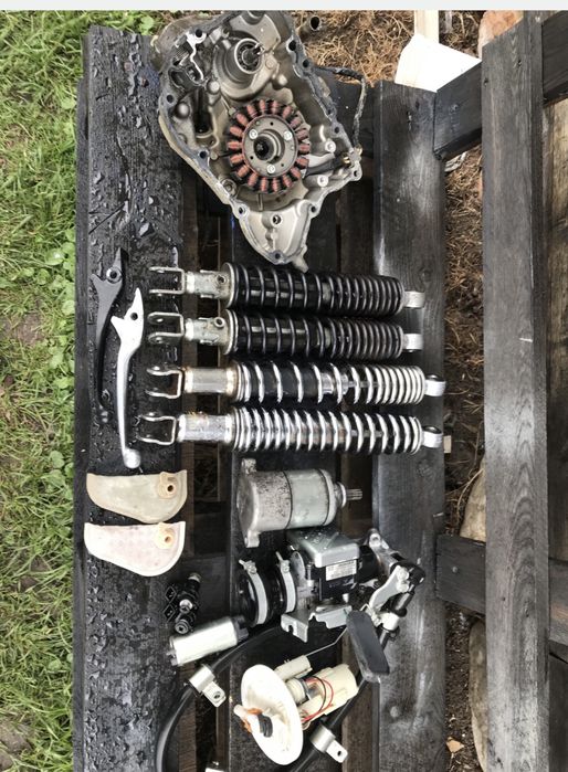 Продається запчастина на Honda Sh 125 150