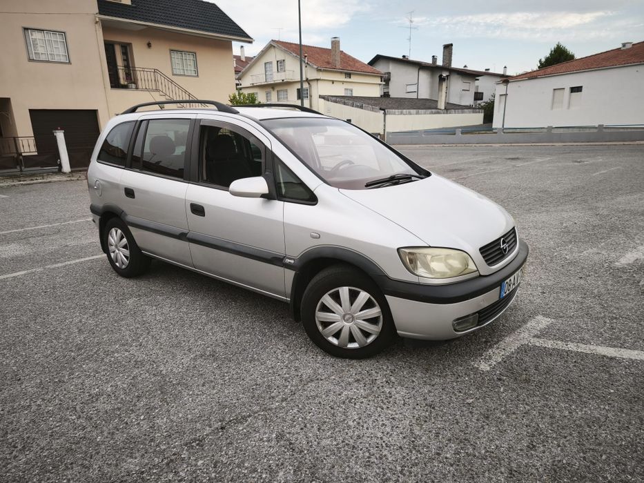 Opel Zafira 2.0 Dti