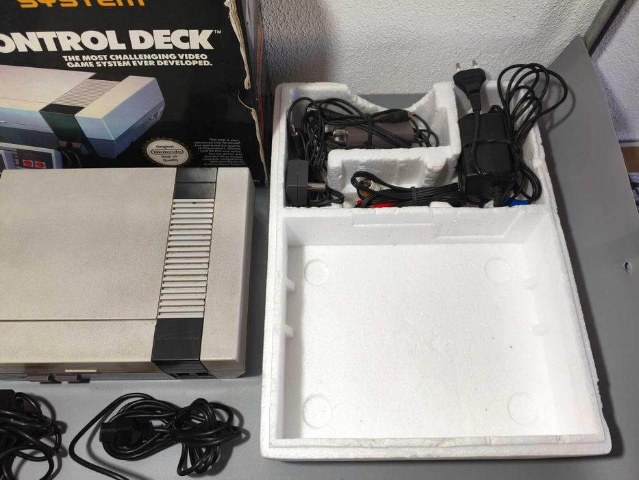 Nintendo Control Deck - NES