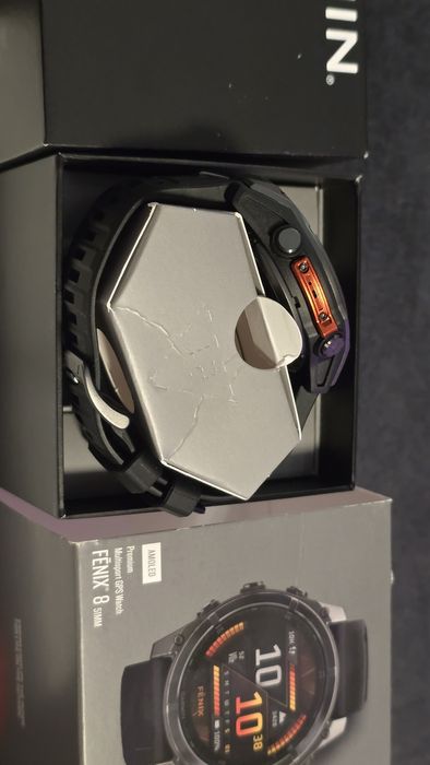 Nowy Garmin Fenix 8 51mm  AMOLED, dowód zakupu, gwarancja do 04.2028, nie używany, komplet