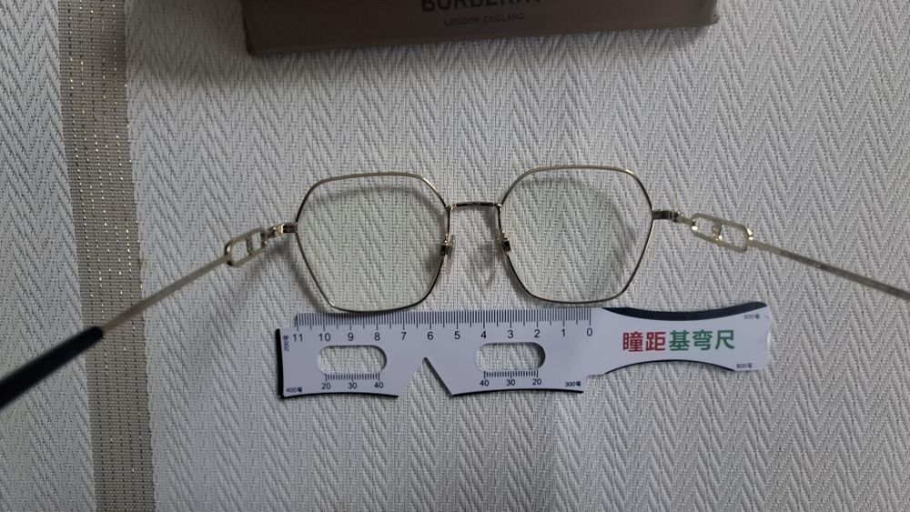 Oprawki , okulary Burberry