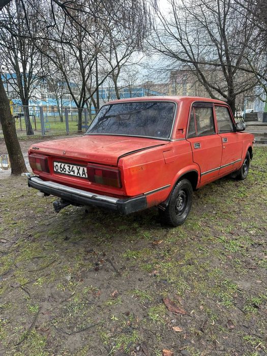 Прлдам Ваз 2105 газ бензин