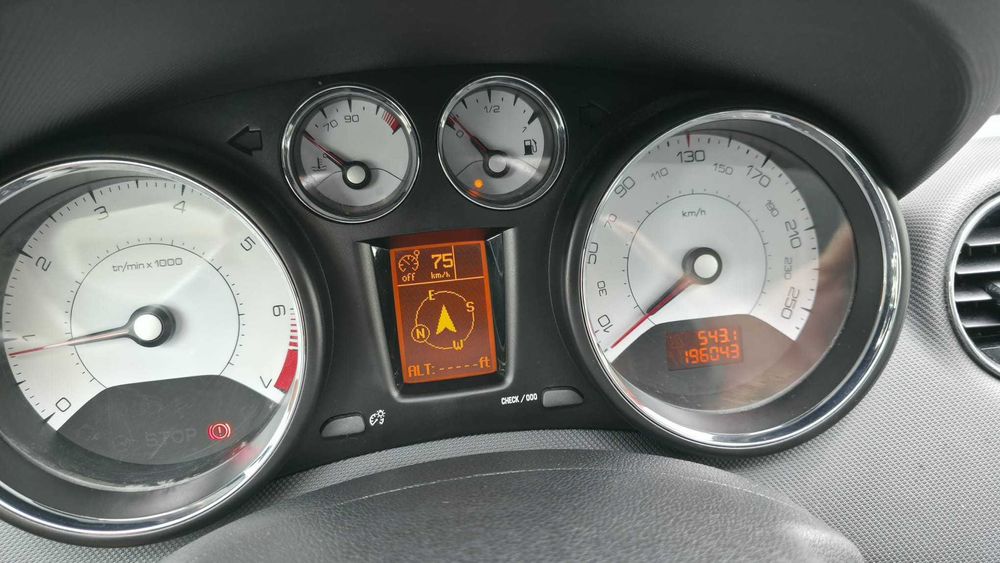 Peugeot 308 1.6 gasolina