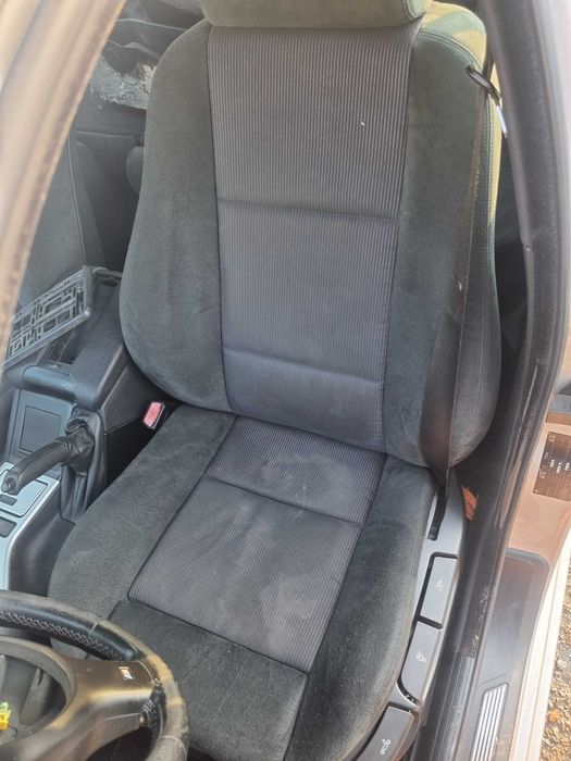 srodek kanapa fotele bmw e39 m pakiet sport kombi STAN BDB 2003 ROK