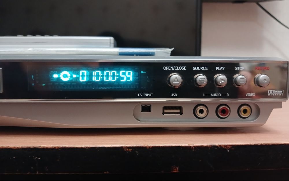 Програвач Eltax DVR-555HD