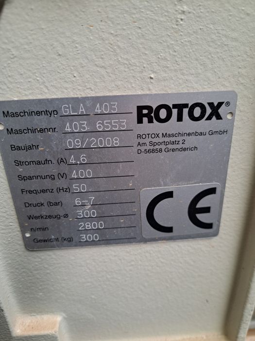 Fresadora ao comprido de pvc e alumínio