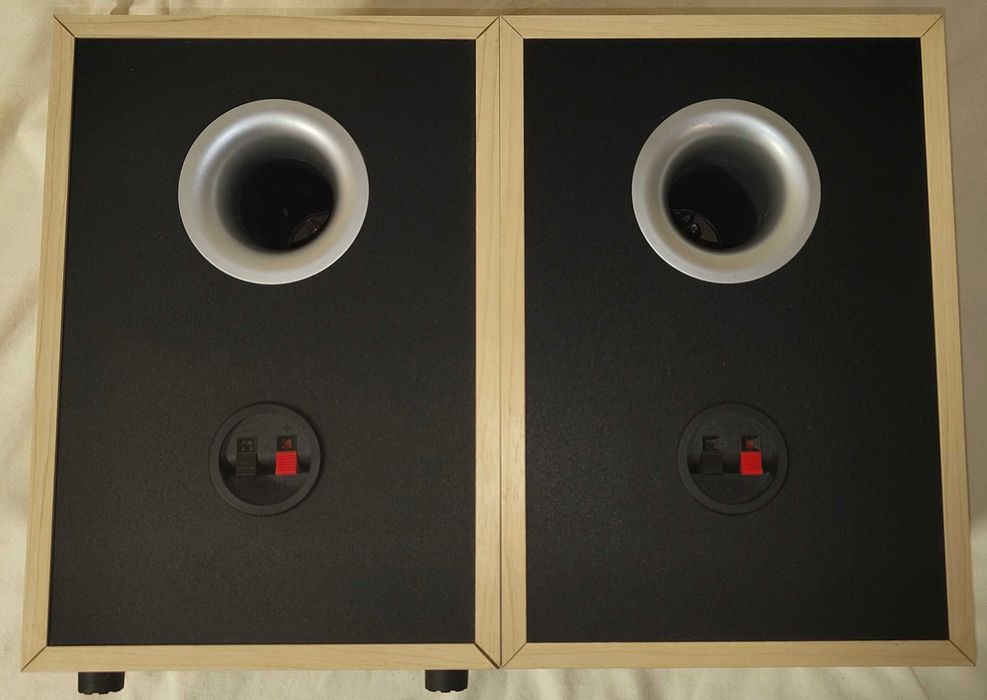 Акустична система Microlab PRO 2+підсилювач+ дроти  Робочий ст