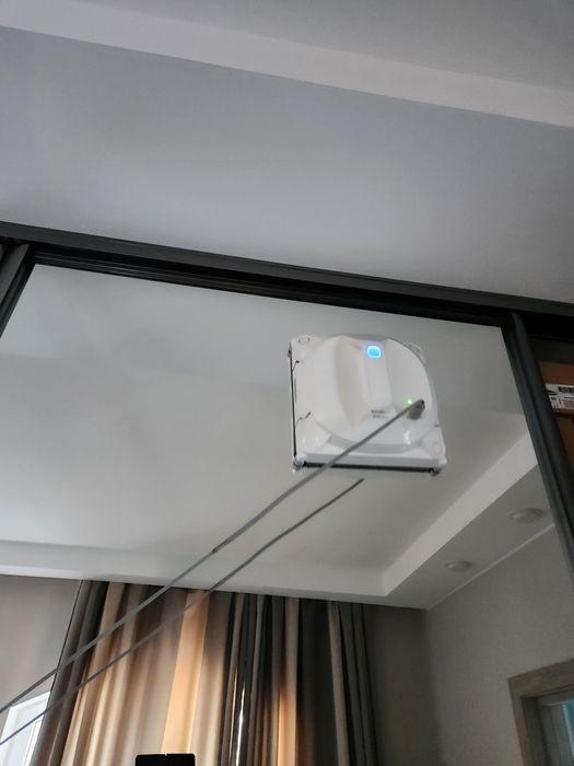 Ecovacs Winbot X робот для миття вікон