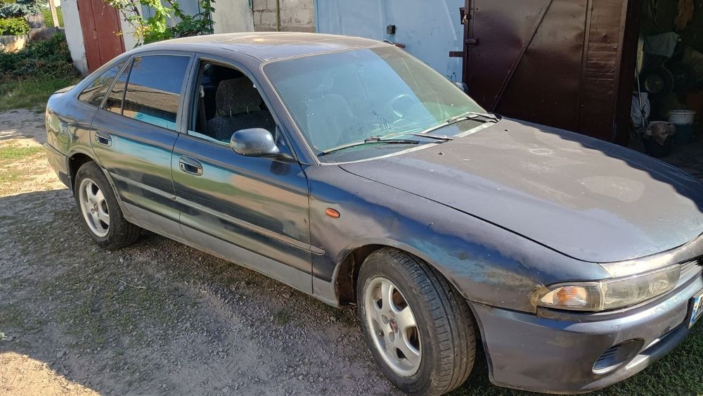 Mitsubishi Galant