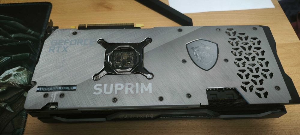 Iдеальний стан Відеокарта MSI RTX 3070 Suprim 8Gb