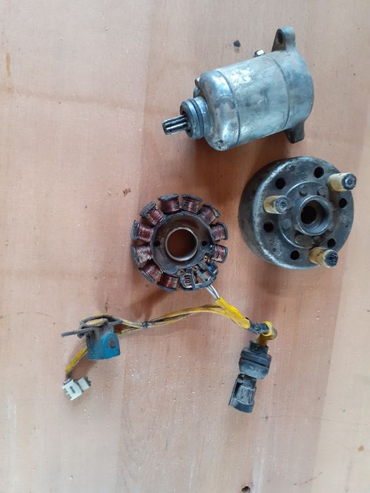 Розборка двигуна PIAGGIO Х9 APRILLIA  125 180см3