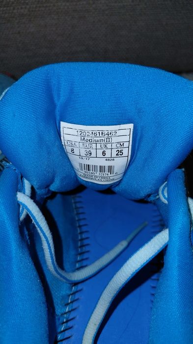Кросівки Brooks  38-39