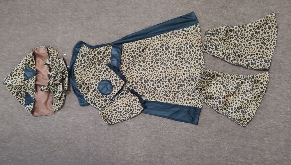 Карнавальні костюми