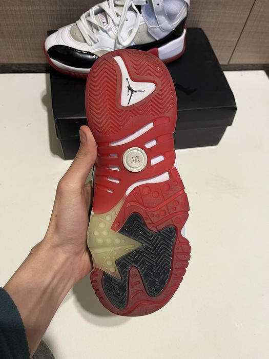 Кроссівки Nike Air Jordan 11 13 Two Trey 39