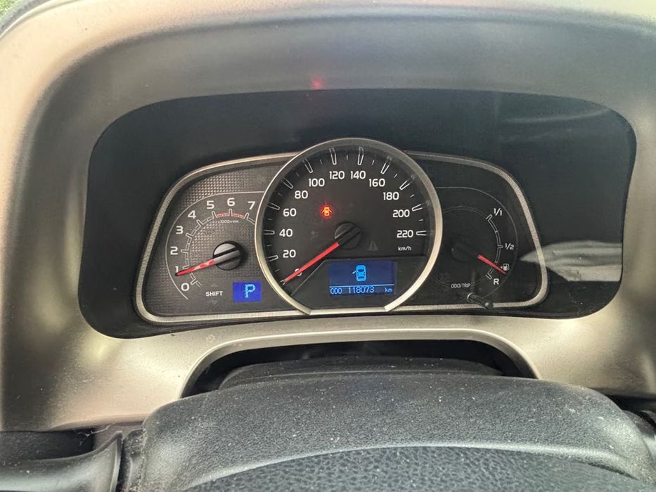 Toyota RAV-4 2013...