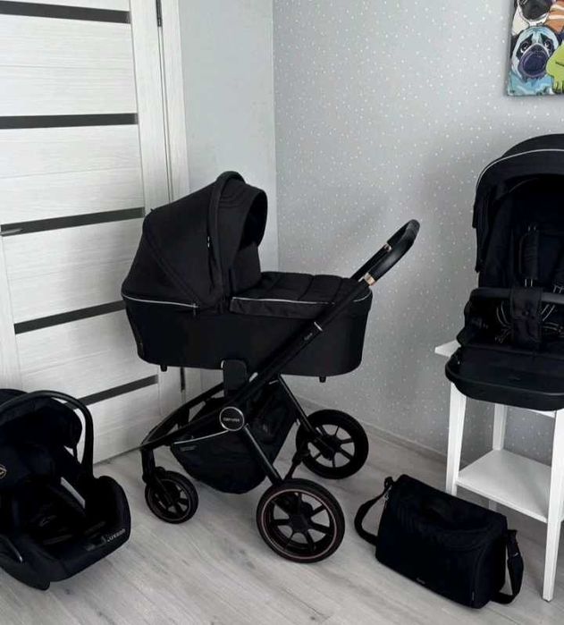 Детская коляска 3в1