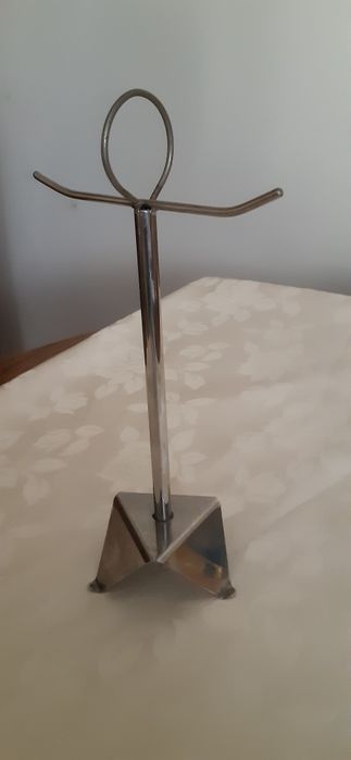 Stojak na biżuterię