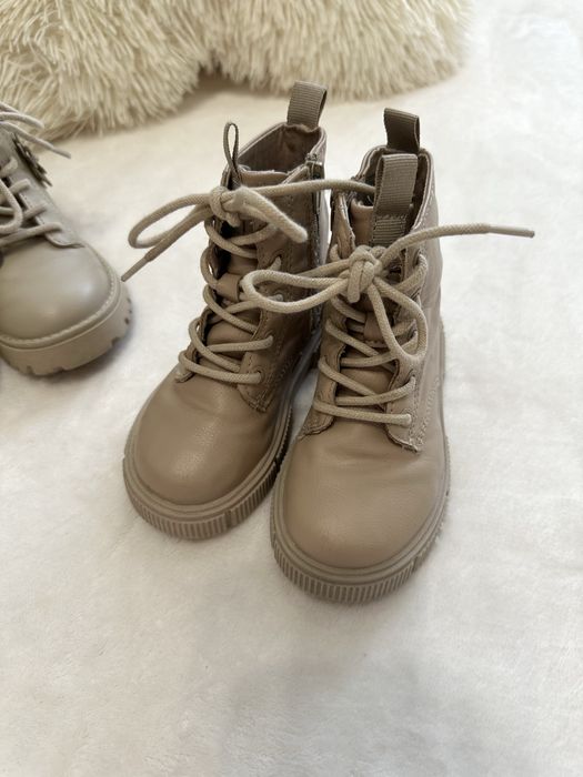 Ботинки ZARA 23 р., 24 р.