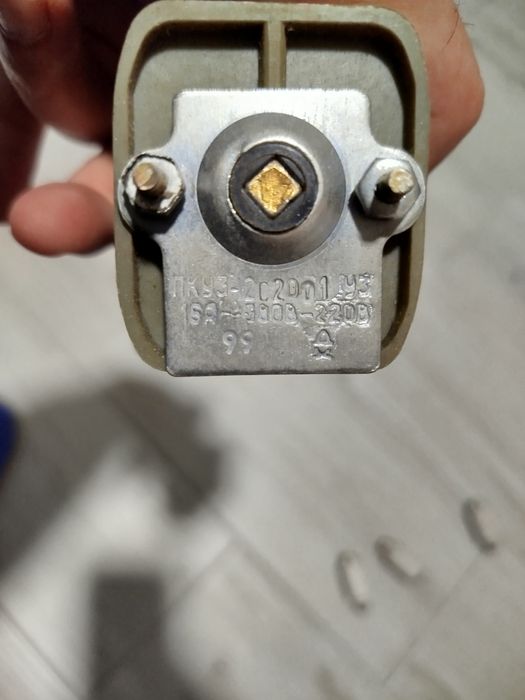 перемикач ПК2-11-220.