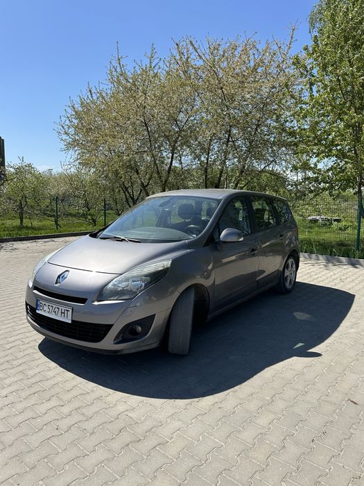 Рено Grand Scenic 1,9 дизель