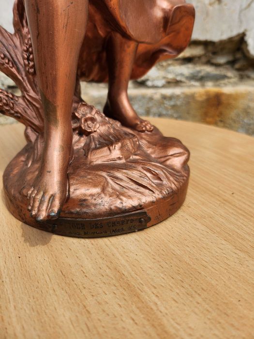 Piekna figura  kobiety