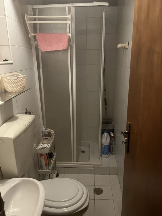 Casa de pedra e madeira toda restaurada.