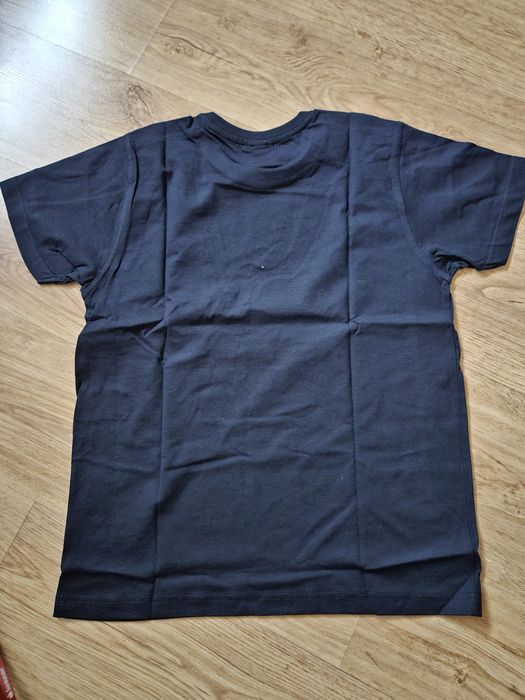 T-shirt z śmiesznym napisem