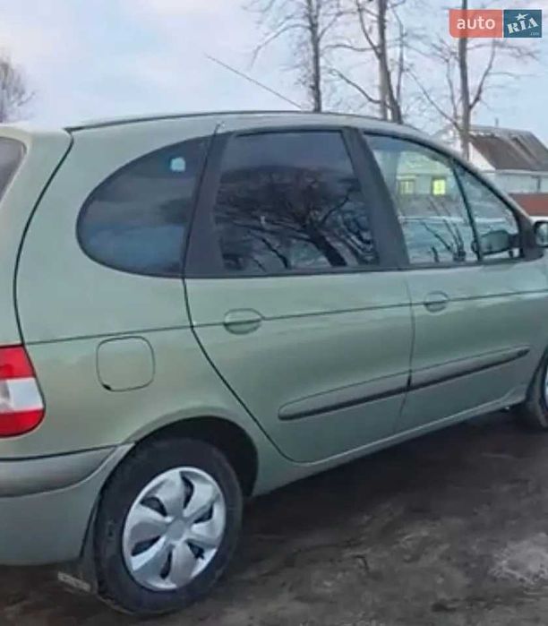 Продам автомобільRenault Scenic 2003