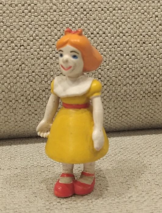Boneco em PVC Belle e Sebastião