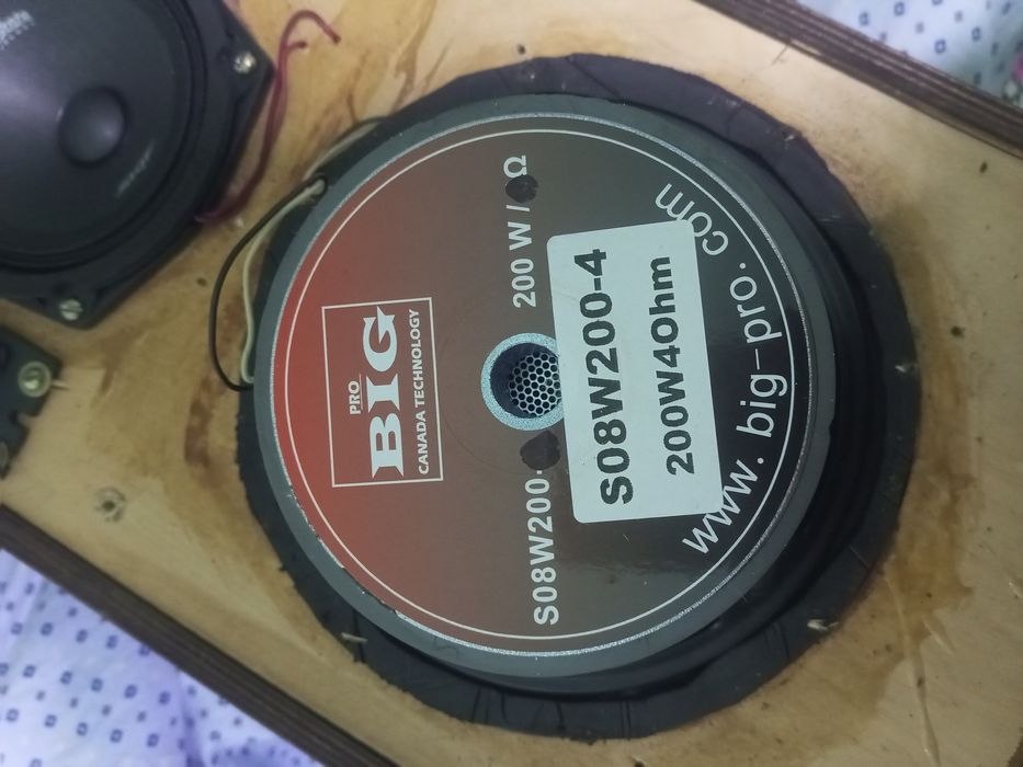 Продам усілок і колонки можу продати і окремо