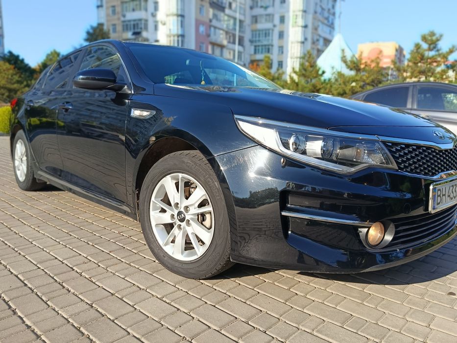 Авто KIA K5 2016 газ