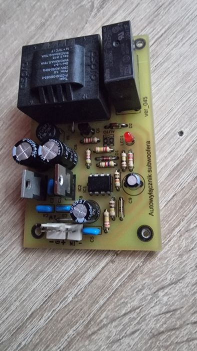 Automatyczny wyłącznik subwoofera