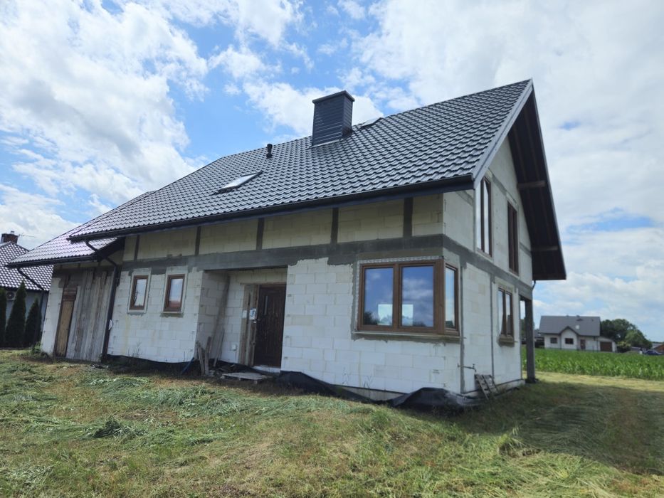Sprzedam dom  w koniaczowie