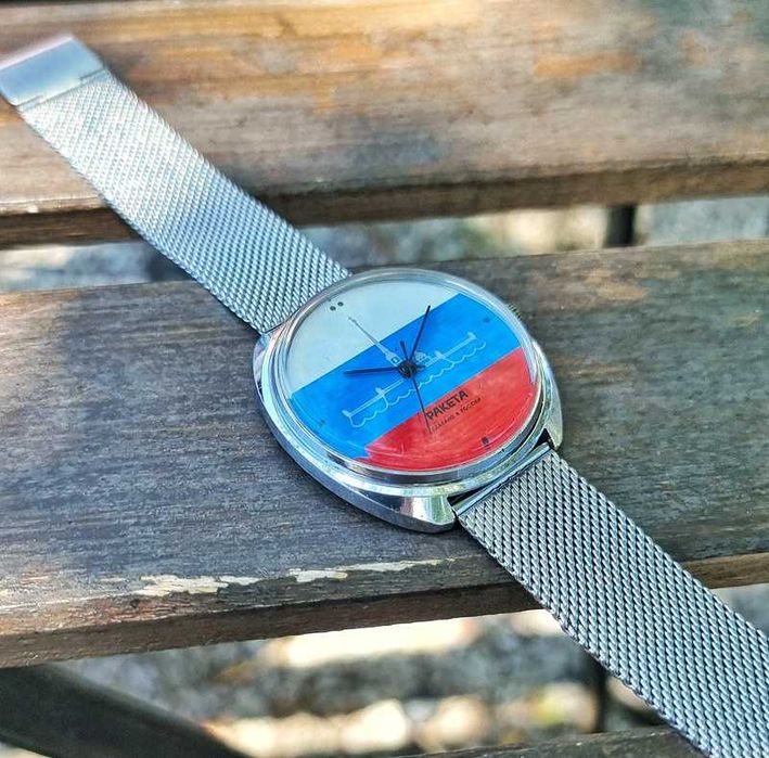 Relógio vintage USSR Russo/Soviético Raketa  (mecânico corda jumbo)