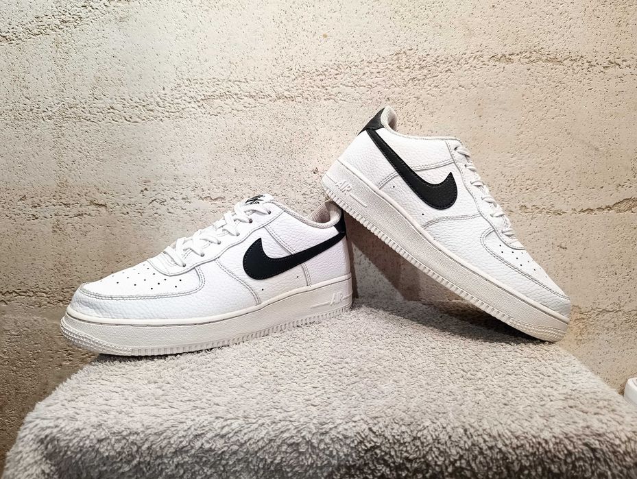 NIKE AIR FORCE 1 LOW r.39 skóra białe stan bardzo dobry