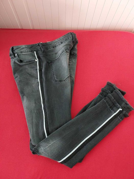 TAKKO FASHION boskie jeansy Vintage r.38 strzępione