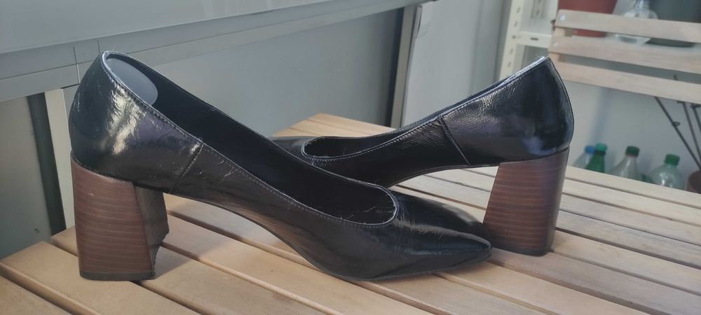 Sapatos da marca Minelli