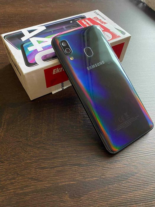 Sprzedam Samsung Galaxy A40