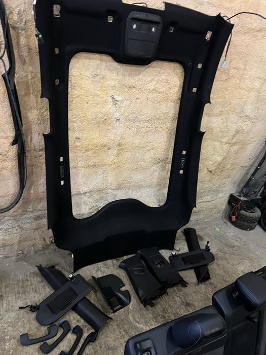 mustang much-e салон GT Perfomance