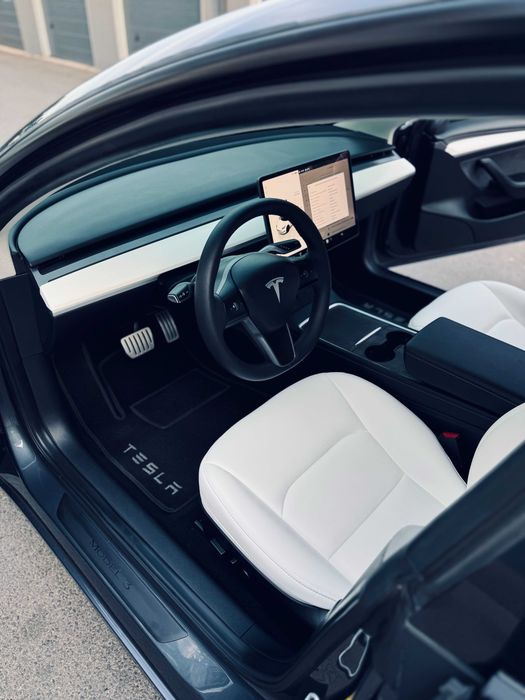 Tesla Model 3 2023 VIN 5YJ3E1EC6PF694499 фото оголошення 12 з 24