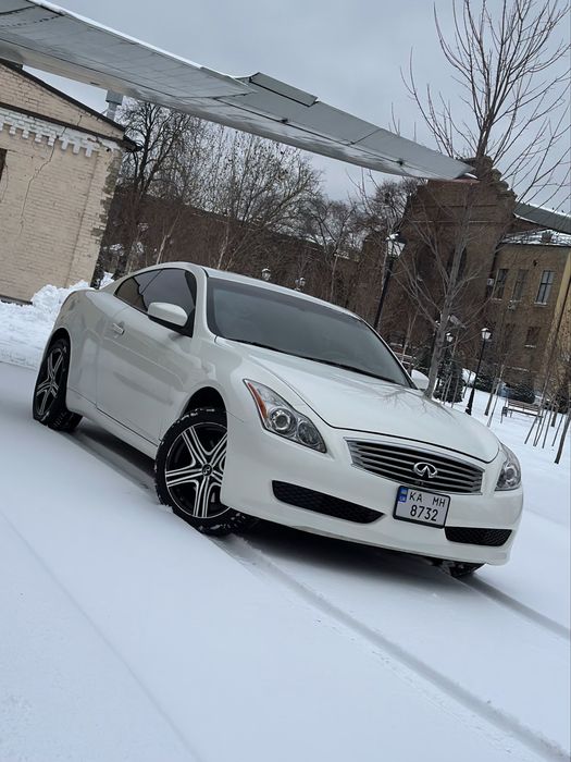 Infiniti G37 Coupe 2010
