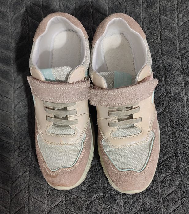 Кросівки оригінал Primigi