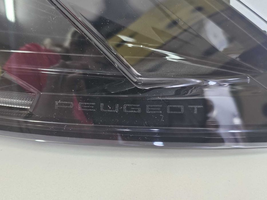 Farolim direito Peugeot 508 II | 127988