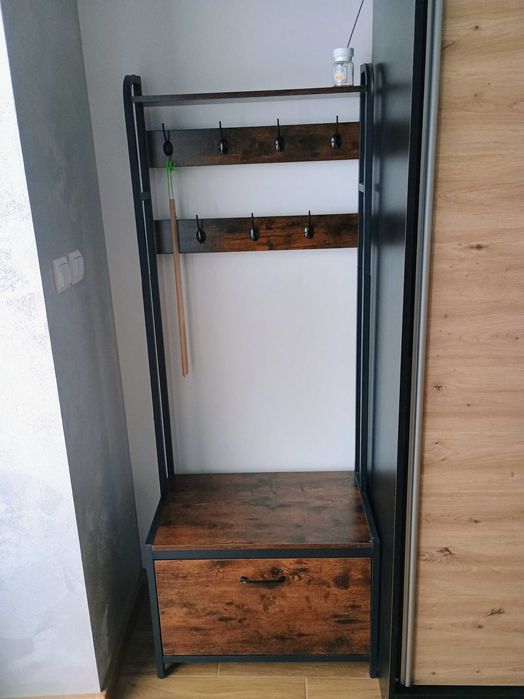 Szafka na buty z wieszakiem