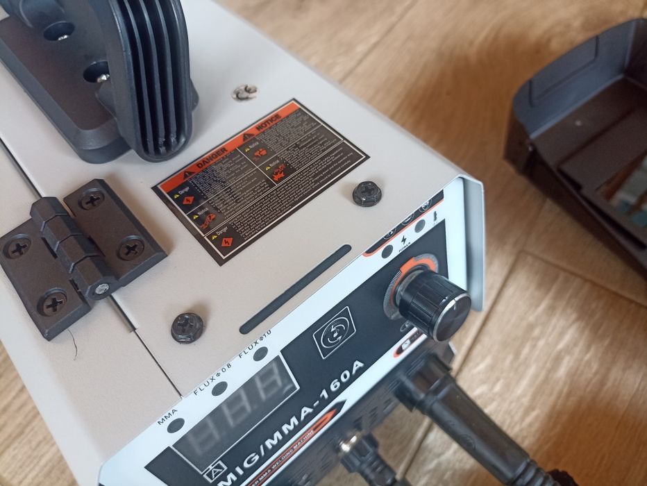 Máquina solda inverter MIG / eletrodo 160 amp  Envio grátis