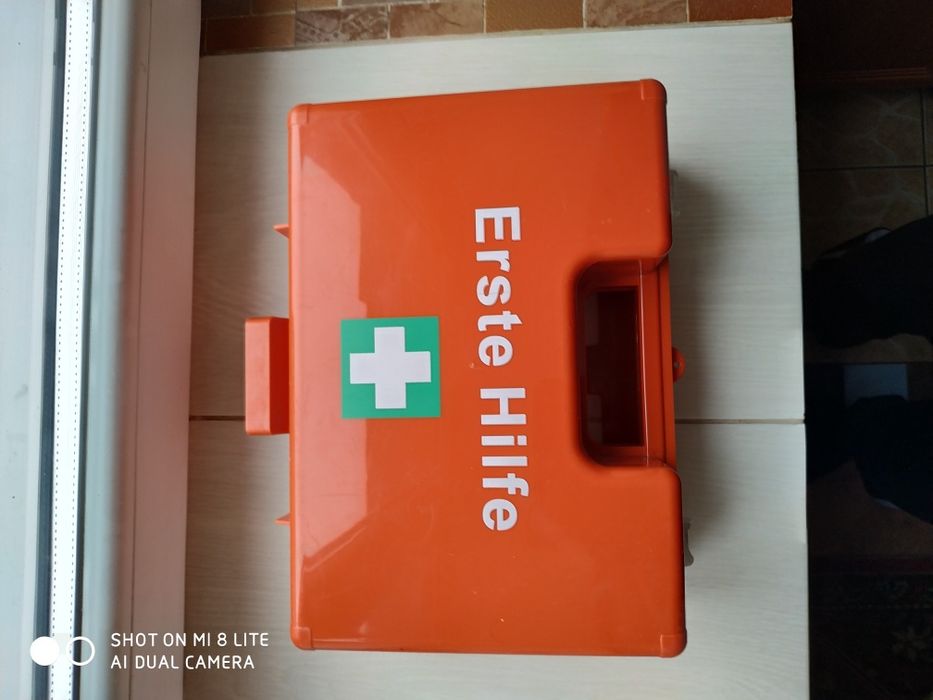 Пластиковий кейс для медикаментів